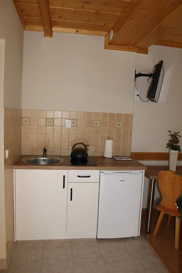Apartamenty Nad Potokiem 자코파네 아파트